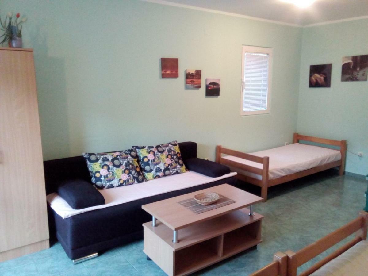 Apartments Grubor Budva Bagian luar foto